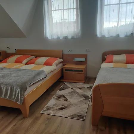 Oberreiter Apartman *